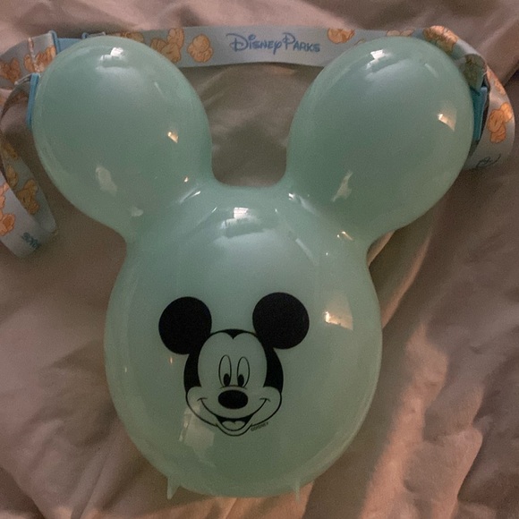 Disney Mickey Mouse popcorn bucket from Disneyland - Picture 2 of 5